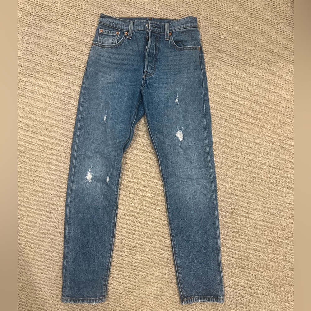 Levi’s mom jeans